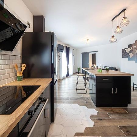 Beautifulhome Appartement Avec Balcon - Centre Ville ชาลง-ซูร์-ซอน ภายนอก รูปภาพ